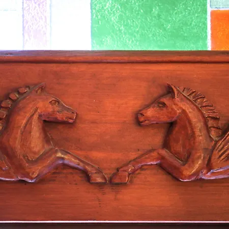 Yundantik Cunda Konaklari