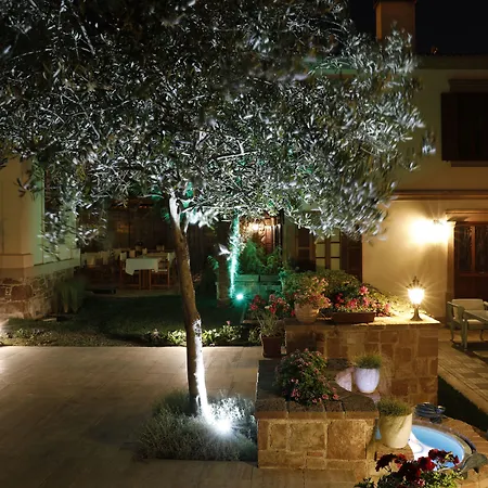 Yundantik Cunda Konaklari Ayvalı