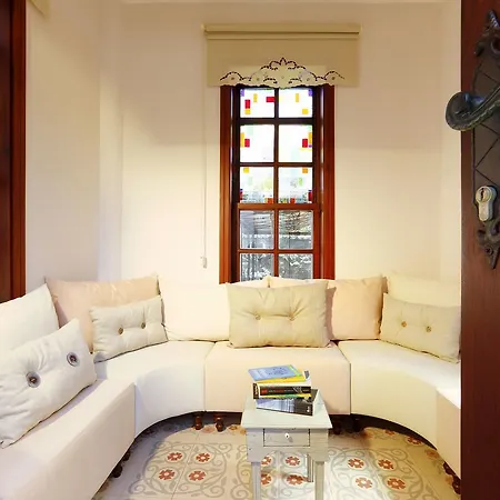Yundantik Cunda Konaklari Bed & Breakfast