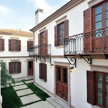 Yundantik Cunda Konaklari 4*